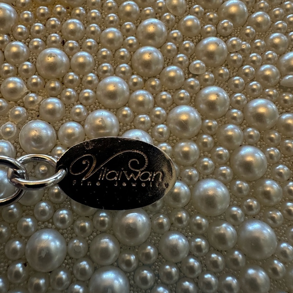 Vilaiwan Handcrafted Necklace​​​ - Picture 4 of 4
